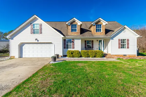 212 Round Tree Drive,  Rossville,  GA 30741