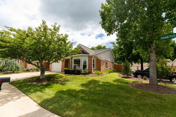 27 Holland Park Ln, Franklin, TN 37069