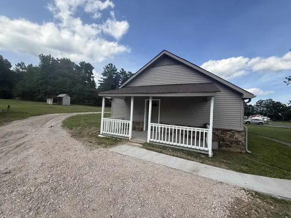 170 LEAPWOOD DR, Enville, TN 38332