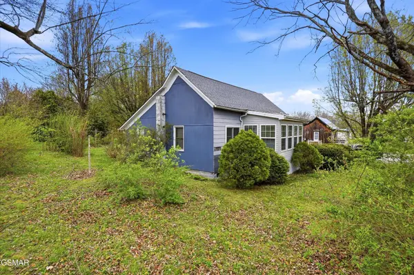 9457 Crossville Highway, Sparta, TN 38583