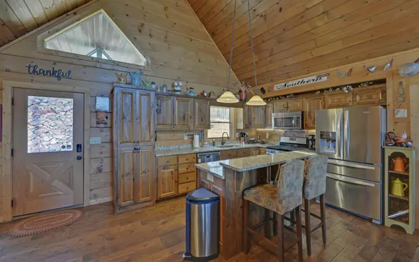 101 Hideaway Trail, Copperhill, TN 37317