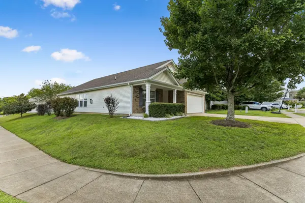 101 Coolmore Ct, Spring Hill, TN 37174