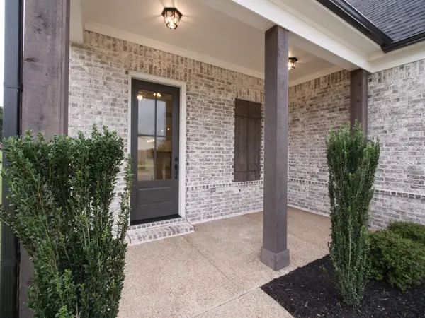 173 BITTER BRANCH RD, Cordova, TN 38018