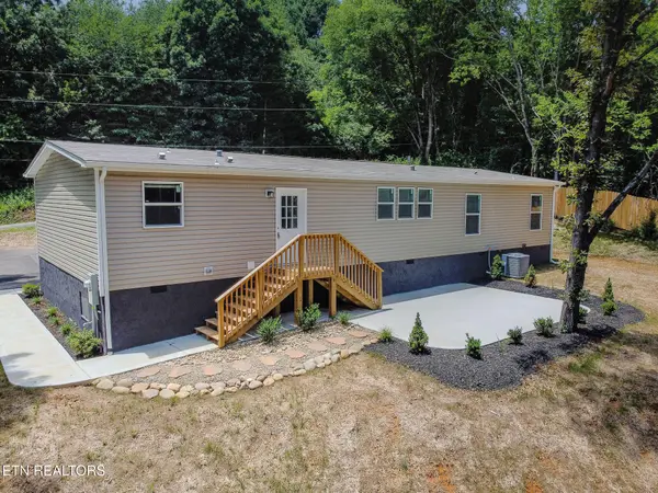 800 Matlock Tr, Loudon, TN 37774