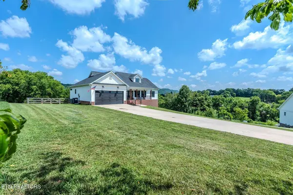5153 Candlewood Court, Maryville, TN 37804