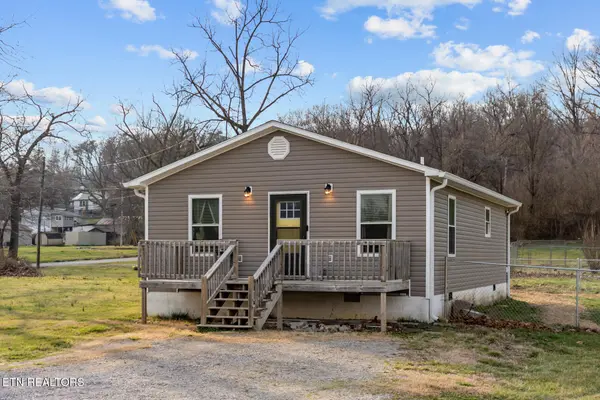 233 Hebbertsburg Rd, Crab Orchard, TN 37723