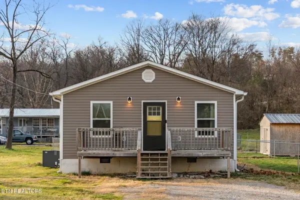 233 Hebbertsburg Rd, Crab Orchard, TN 37723
