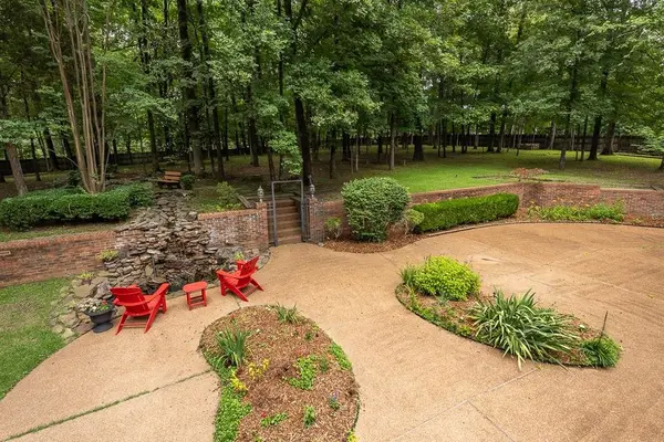 8492 WINDOLYN CIR, Bartlett, TN 38133