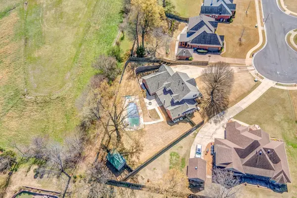 5960 ARLINGTON OAK CV, Arlington, TN 38002