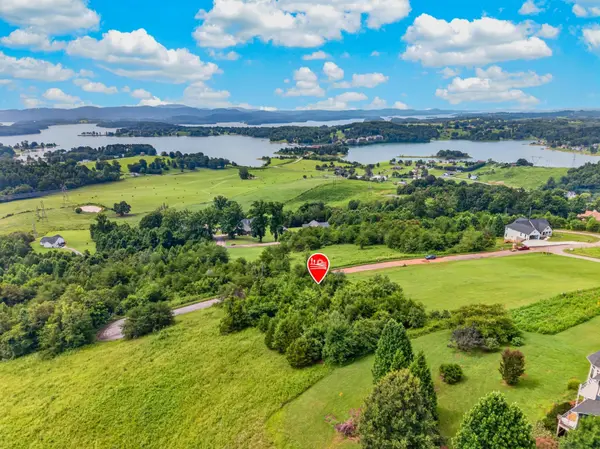 34 Logans Bluff, Bean Station, TN 37708