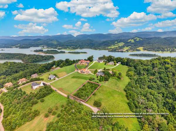 34 Logans Bluff,  Bean Station,  TN 37708