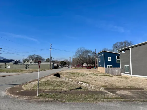 1316 Buckley Street, Chattanooga, TN 37404