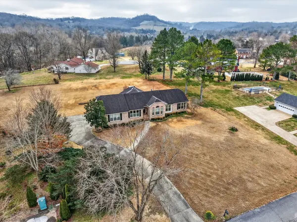 221 Wellsbrook Cir, Fayetteville, TN 37334