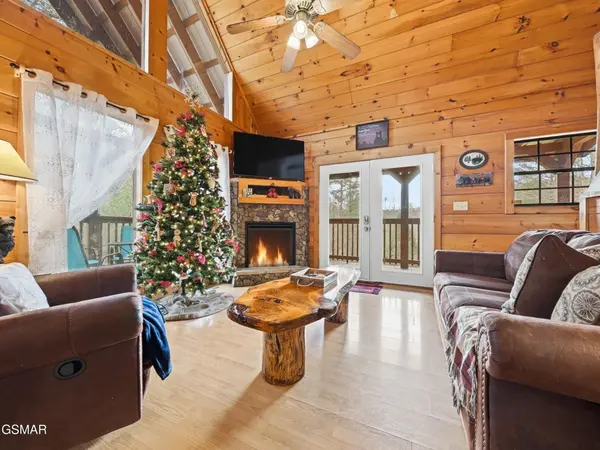 3453 Old Birds Creek Road, Sevierville, TN 37876