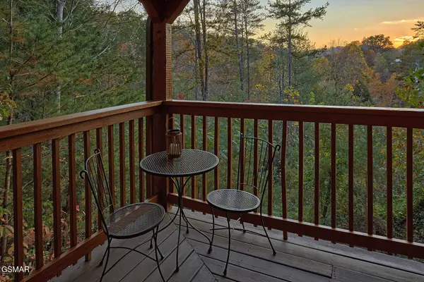 3453 Old Birds Creek Road, Sevierville, TN 37876