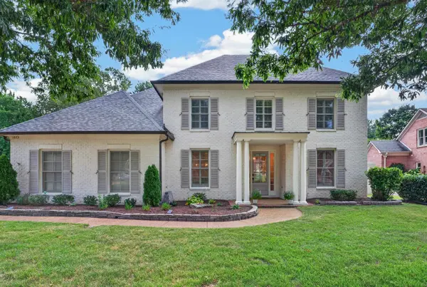 1875 ALMADALE FARMS PKY, Collierville, TN 38017