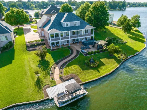 4024 LIGHTHOUSE CV, Lakeland, TN 38002