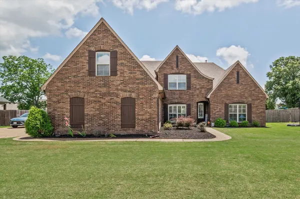 6426 ANGLIA VALLEY DR, Arlington, TN 38002