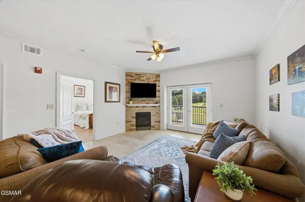 124 Plaza Drive #UNIT 3205, Pigeon Forge, TN 37863