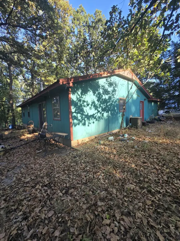 59920 E 318 RD, Grove, OK 74344