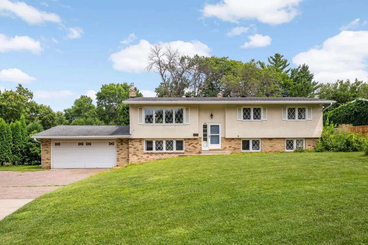 389 Edith DR, West Saint Paul, MN 55118