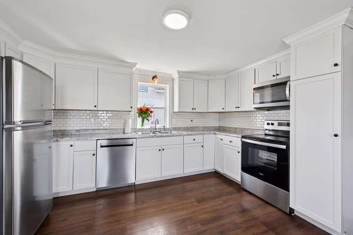 538 Jackson AVE NW, Elk River, MN 55330