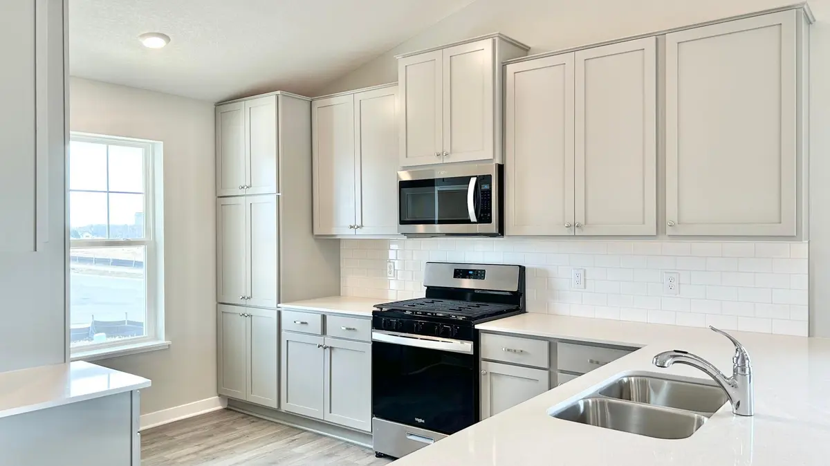 1695 Denali DR, Shakopee, MN 55379
