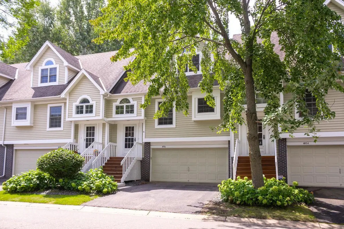4906 Bayswater RD, Minnetonka, MN 55345
