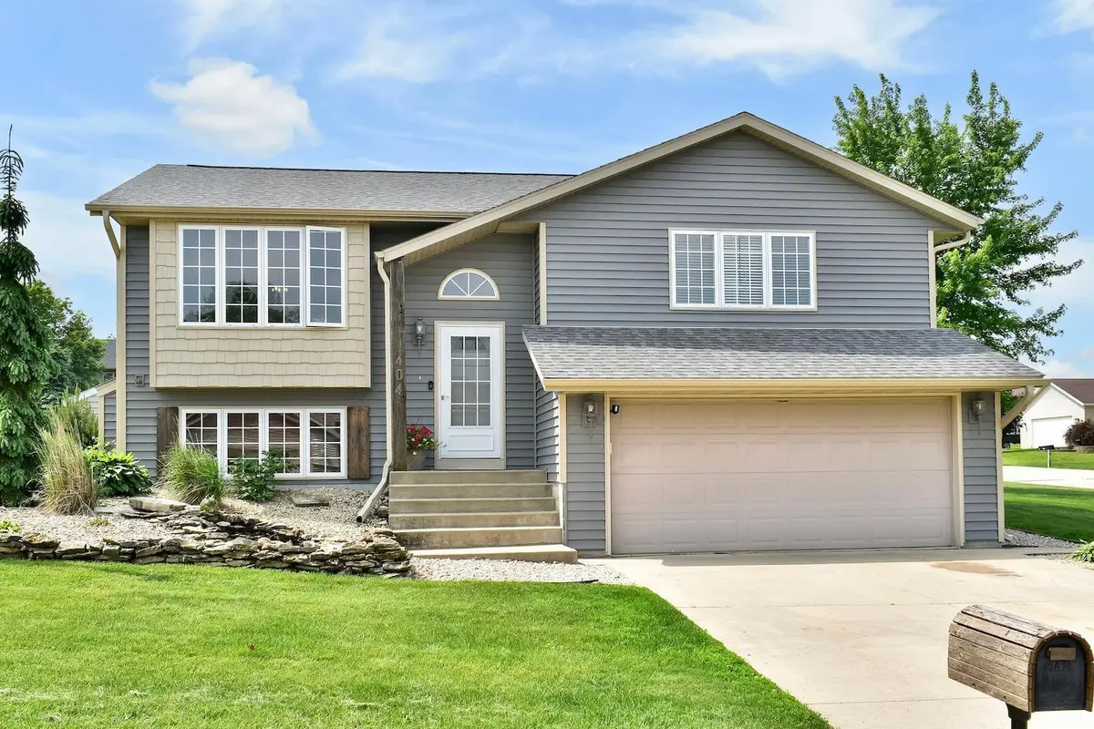 404 3rd WAY SE, Dover, MN 55929