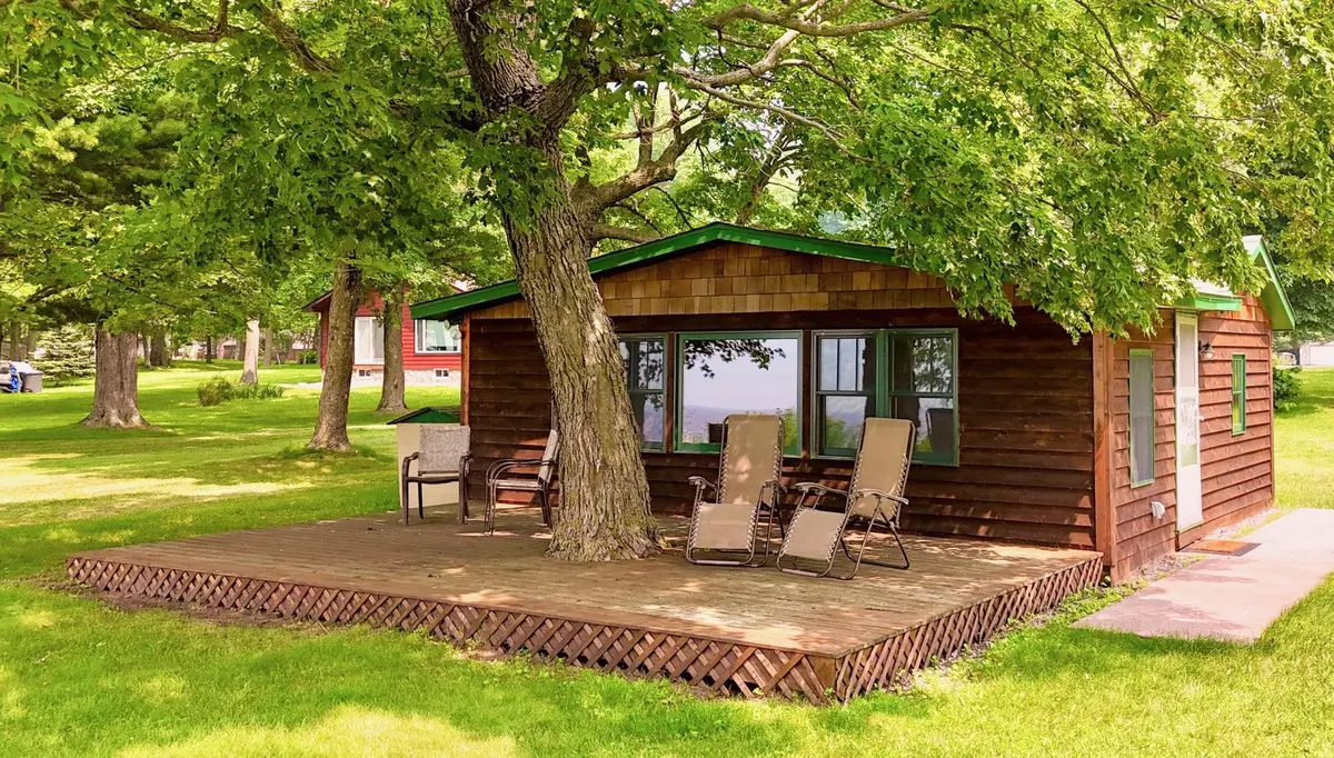21393 324th PL, Lakeside Twp, MN 56342