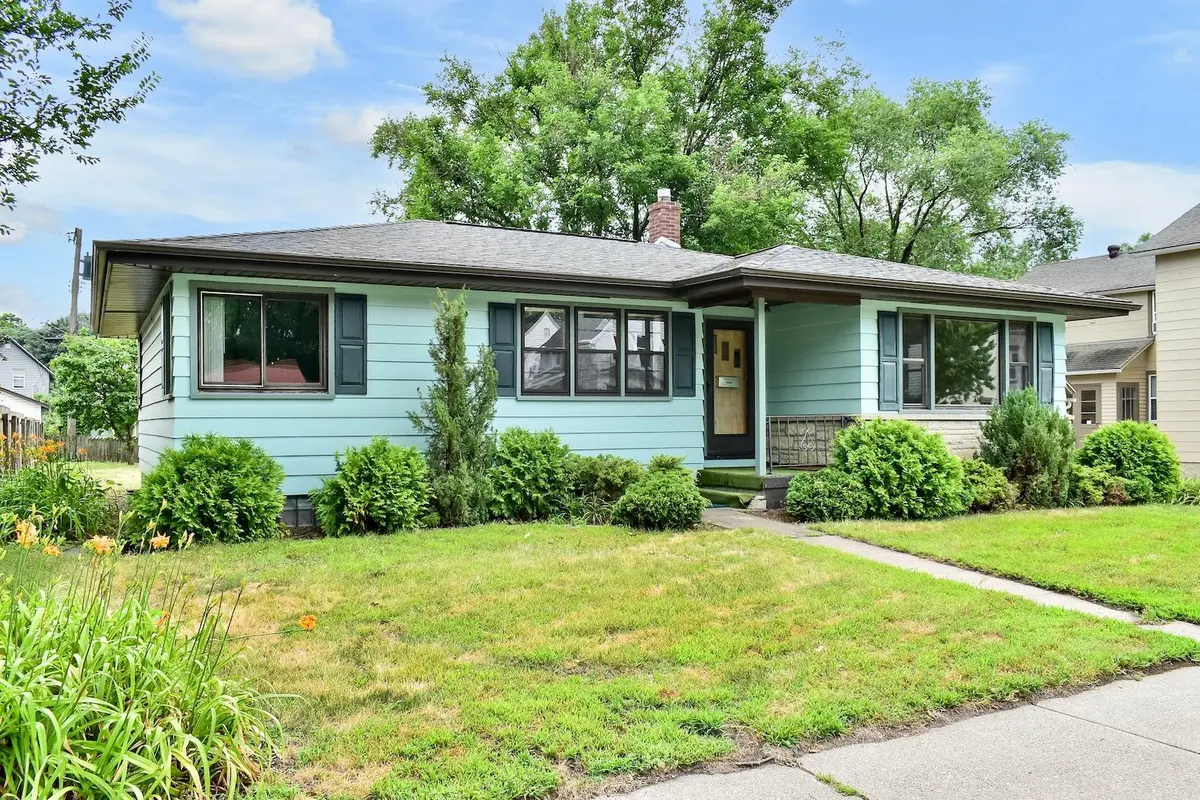 468 Center ST, Winona, MN 55987