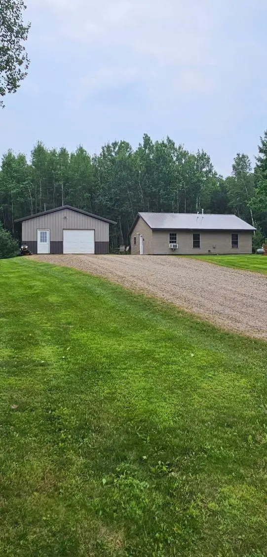 38261 W County Line RD, Hill Lake Twp, MN 55748