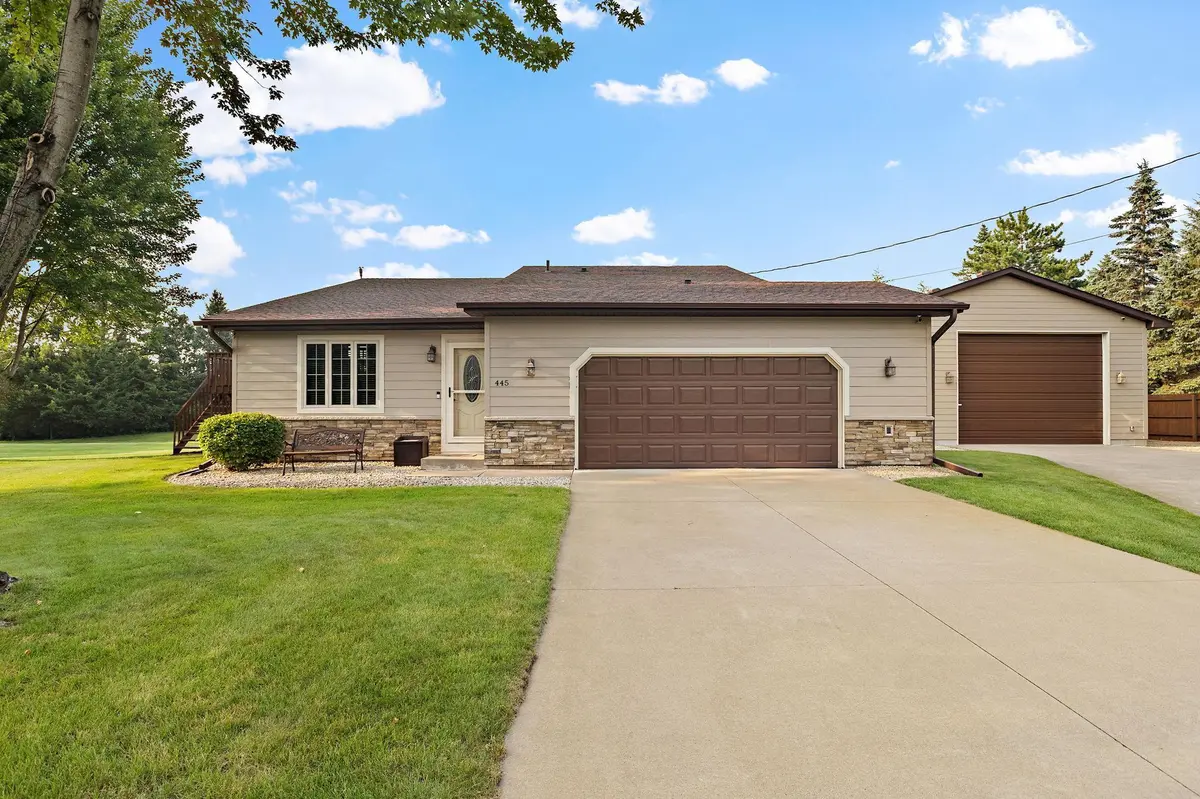 445 196th LN NE, East Bethel, MN 55011