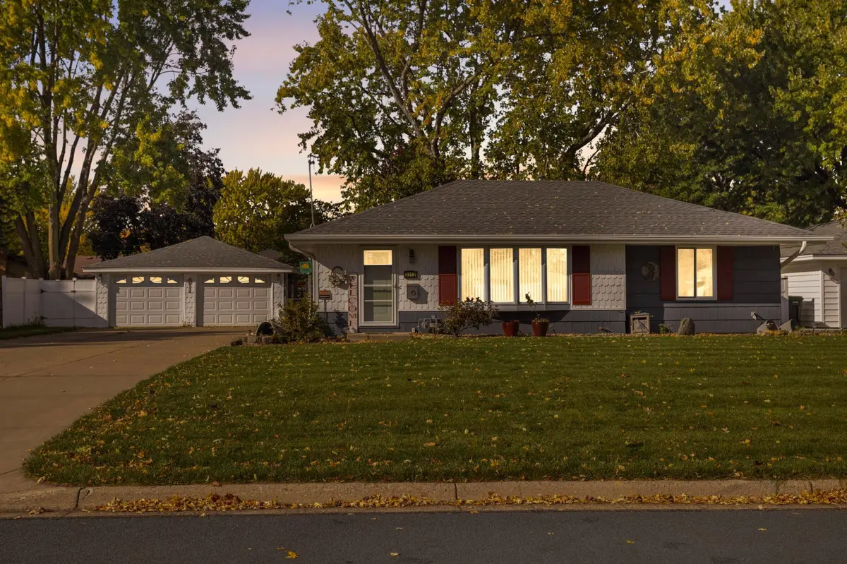 9112 Bloomington AVE, Bloomington, MN 55425