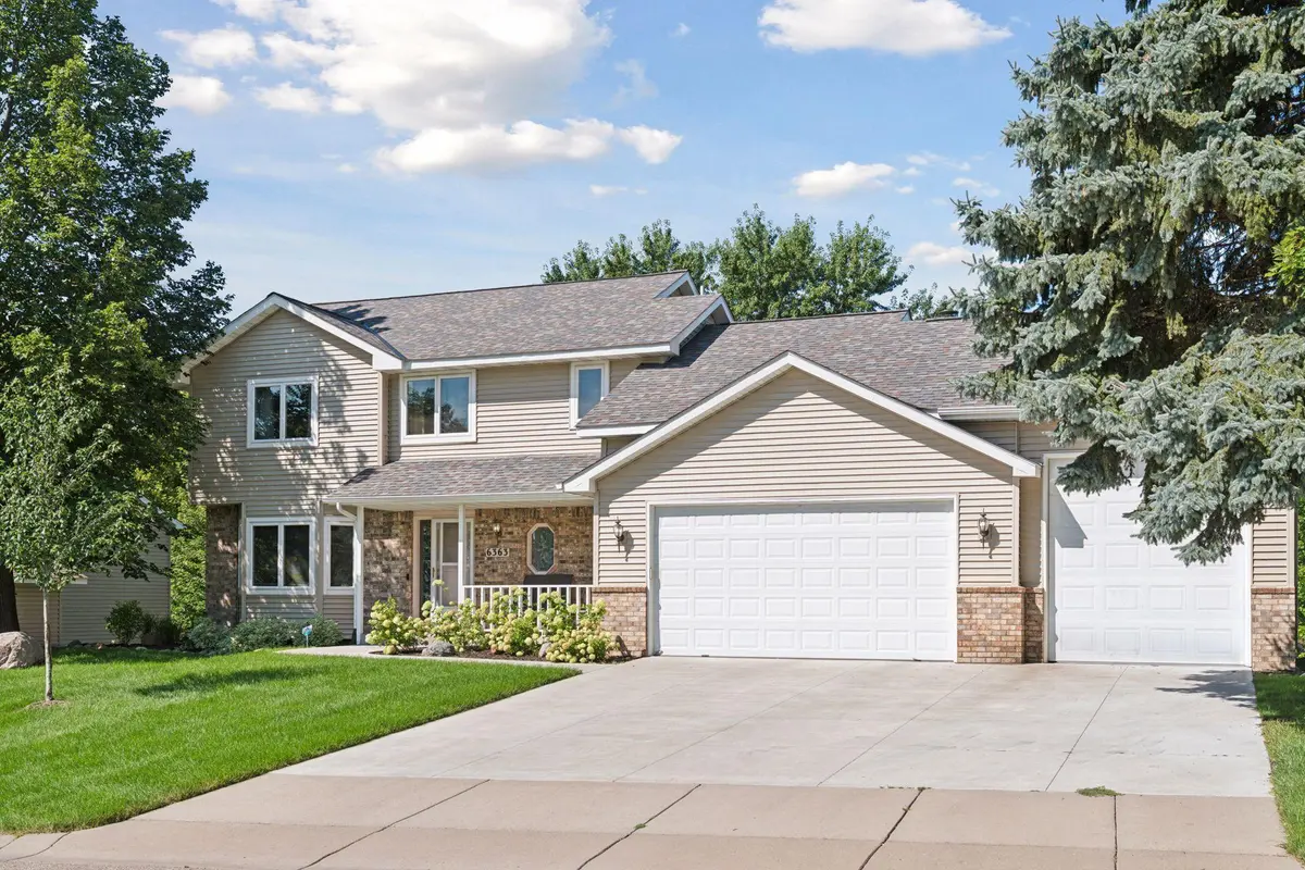 6363 Juneau LN N, Maple Grove, MN 55311