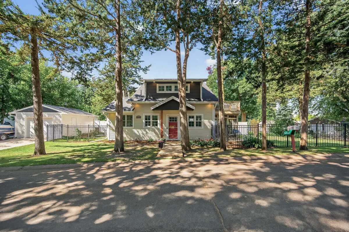 16560 Dunkirk AVE SW, Prior Lake, MN 55372