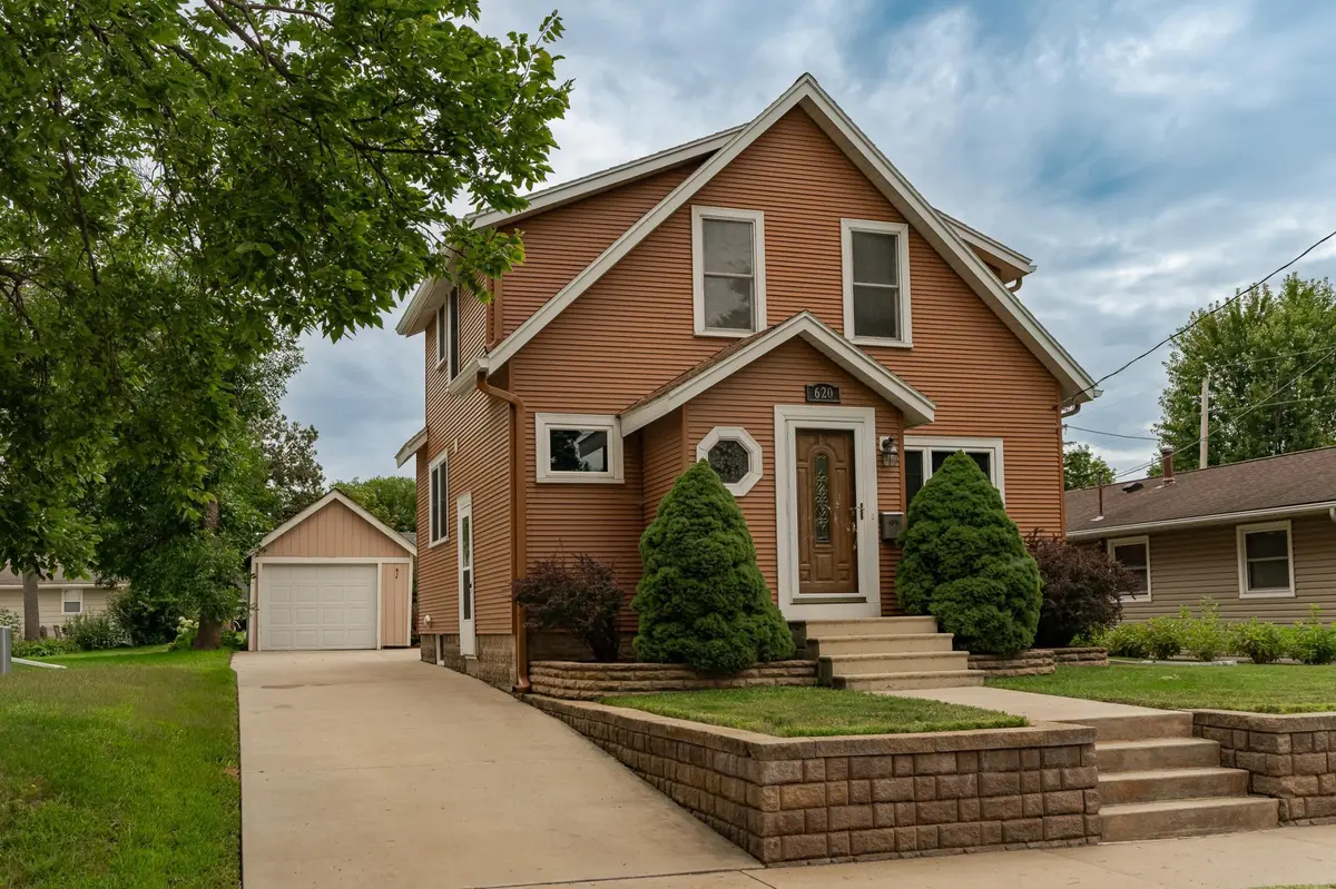 620 8th AVE SE, Rochester, MN 55904