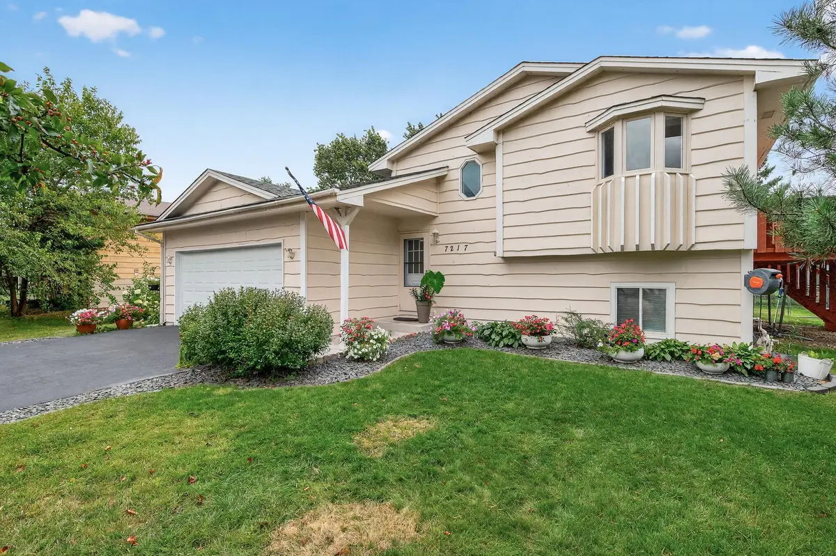7217 116th AVE N, Champlin, MN 55316