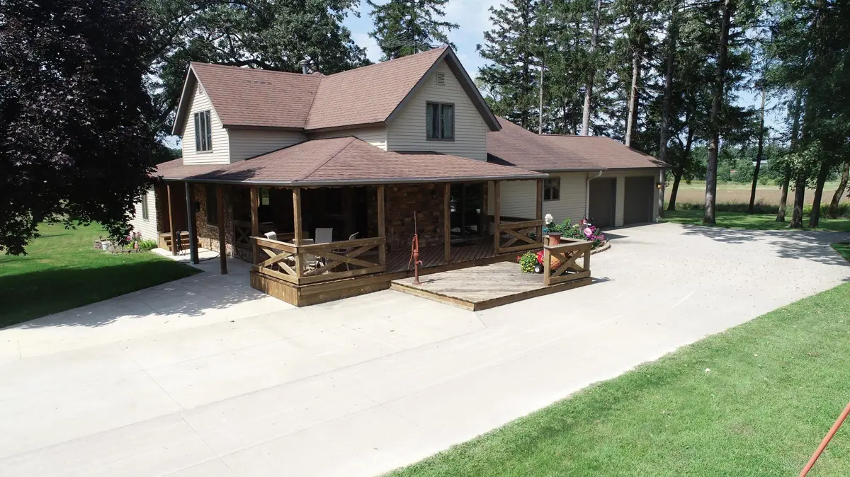 28420 785th AVE, Racine Twp, MN 55967