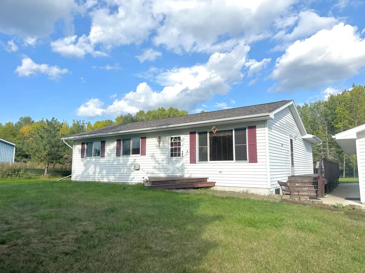 2305 4th AVE E, International Falls, MN 56649
