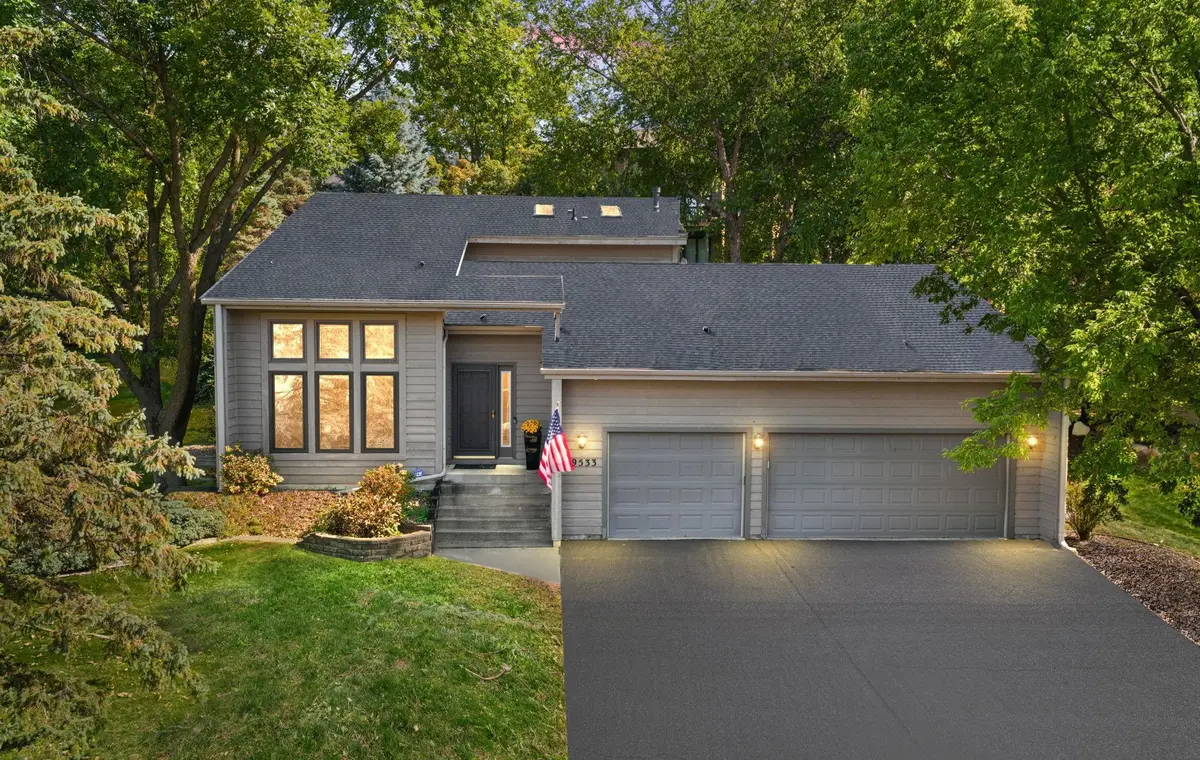 9533 Yukon AVE S, Bloomington, MN 55438
