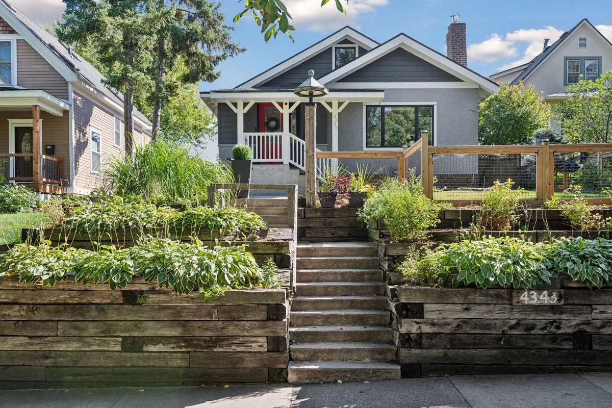 4343 Pleasant AVE, Minneapolis, MN 55409