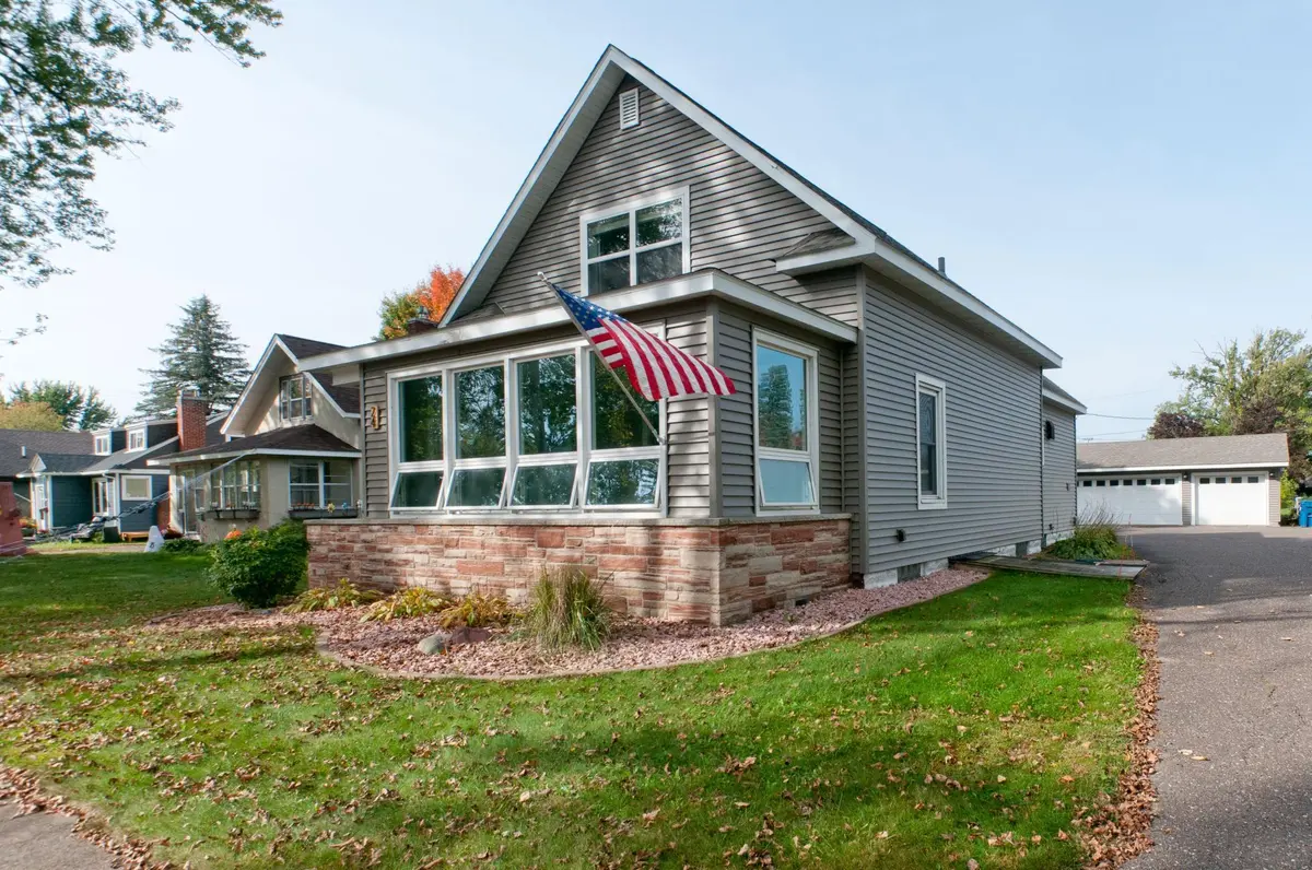 24 Noble AVE, Rice Lake, WI 54868