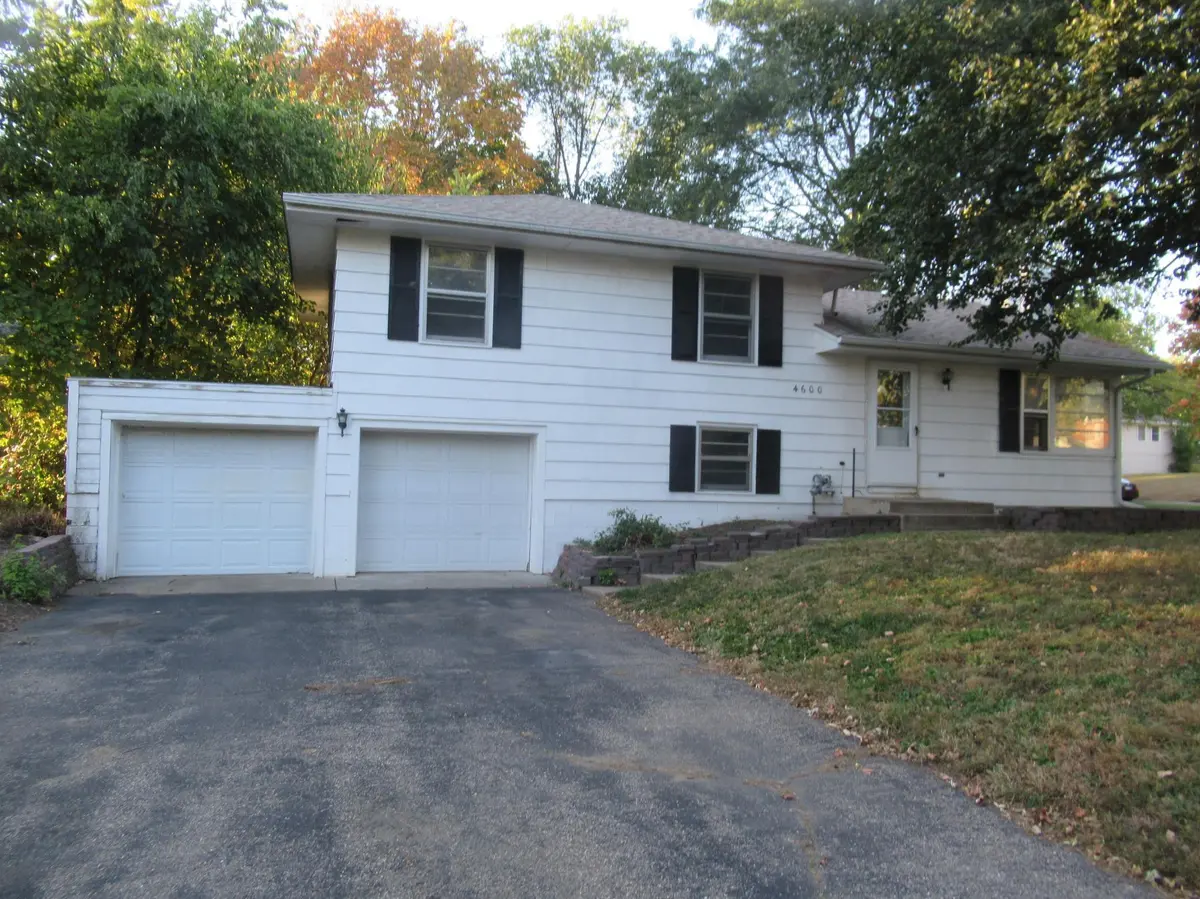 4600 Morris LN, Bloomington, MN 55437