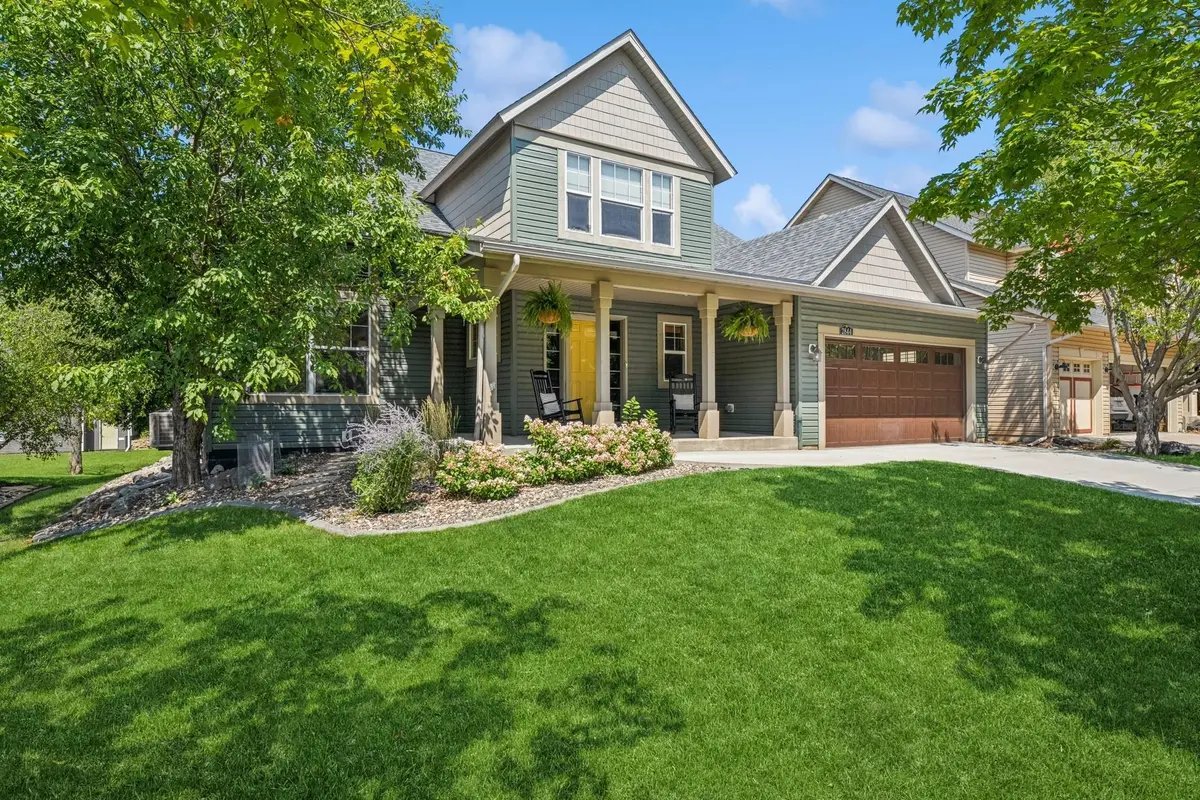 2844 Rosemill CIR, Woodbury, MN 55129