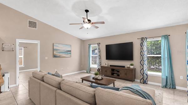 1176 PERCH DR, St Cloud, FL 34771