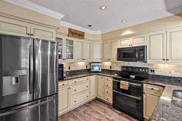 11312 ROBERT DR., Seminole, FL, 33778 photo 15