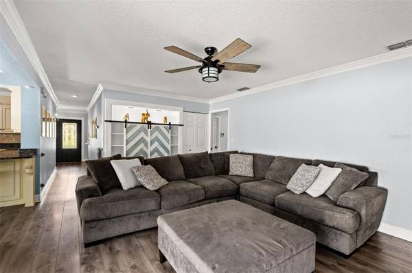 11312 ROBERT DR., Seminole, FL, 33778 photo 10