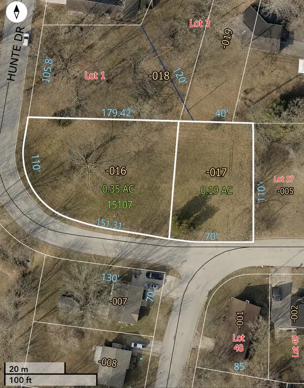 001 Hunter Woods DR, Carbondale, IL 62901