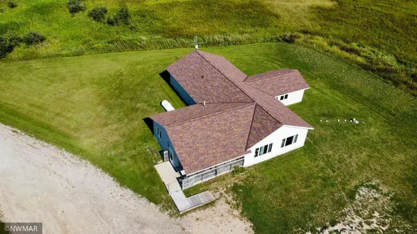 21372 Gull Lake Loop RD NE, Bemidji, MN 56601